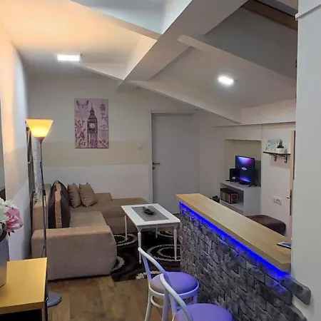 27 V Appartement Novi Sad