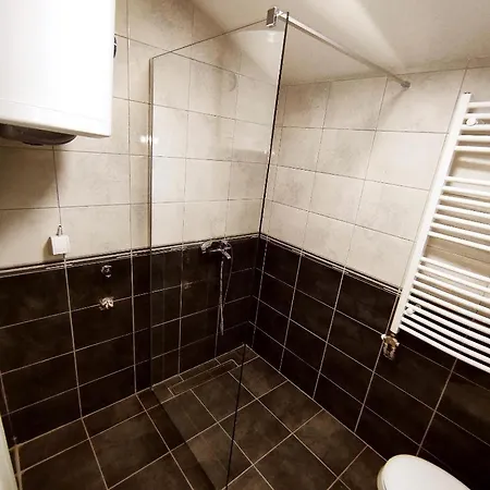 Apartament 27 V Nowy Sad